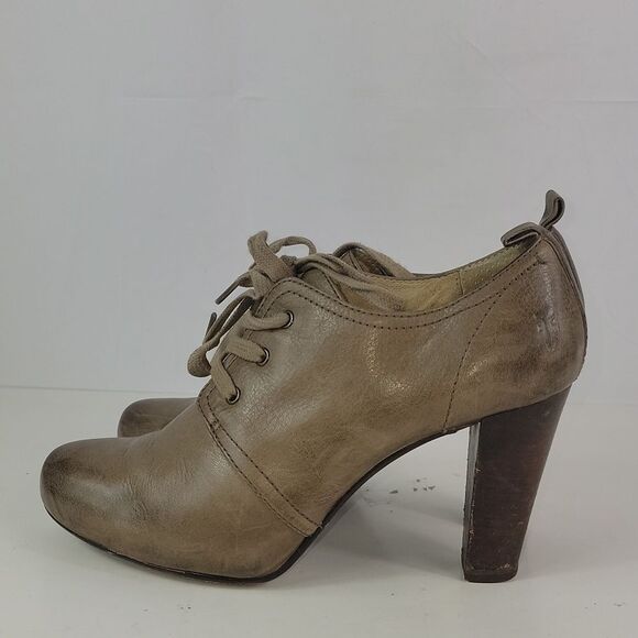 Frye Miranda Lace Leather Heels Distressed Booties - Picture 6 of 16